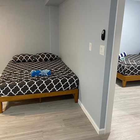 Honu Waikiki By Aloh Hostel Хонолулу Екстериор снимка