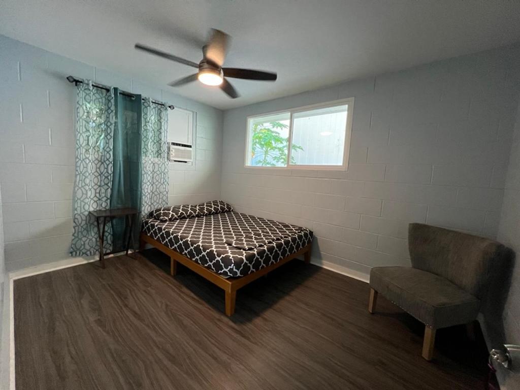 Honu Waikiki By Aloh Hostel Хонолулу Екстериор снимка